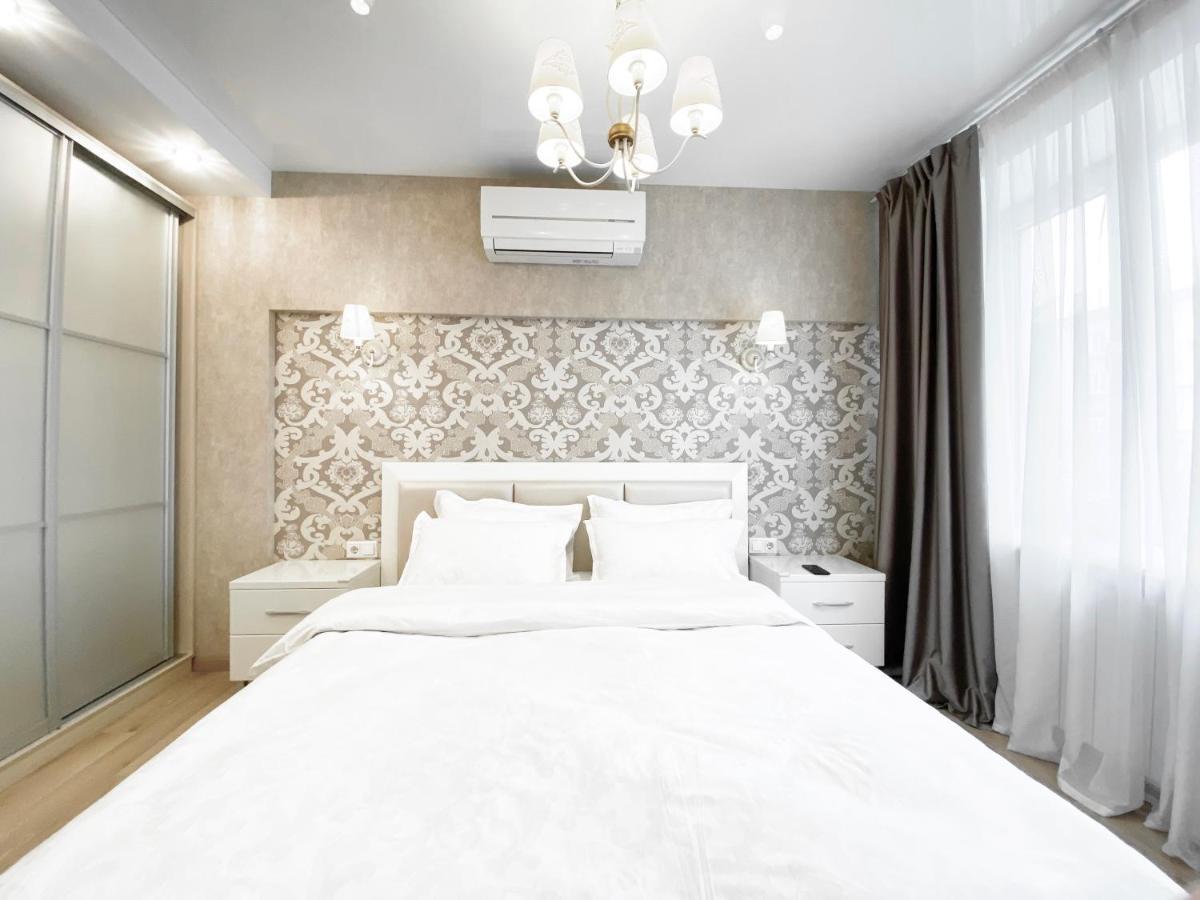 2-Bedroom Apartment Most City Area, Ekaterynoslav Square Dnipro Eksteriør bilde